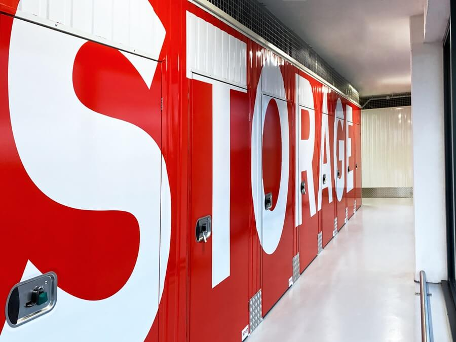 Minimalizm po poznańsku – jak stworzyć przestrzeń wolną od nadmiaru przedmiotów?